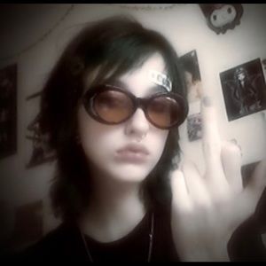 Meet your Posher, Rose